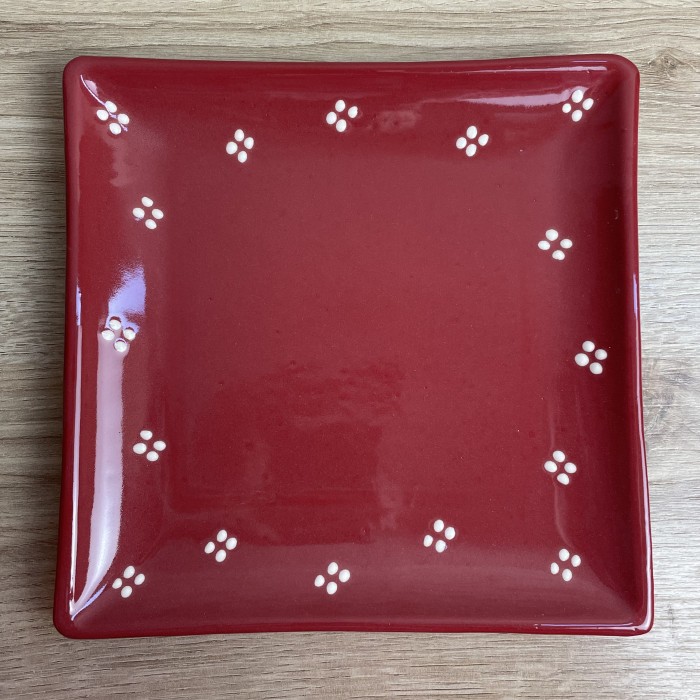 Plat plate small model red with cream points