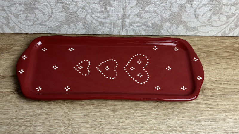 Plat à cake rouge coeurs